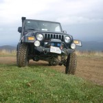 31338070018_large_jeep_trip